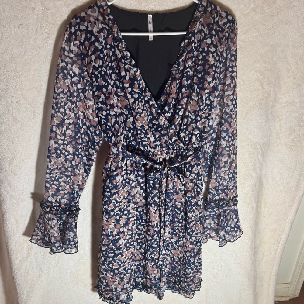 Cupshe Blue Floral, flirty, flowing Long Sleeve Ruffled Cuff Mini Dress (XL)